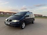 Volkswagen Sharan 1996 годаfor2 000 000 тг. в Уральск – фото 3