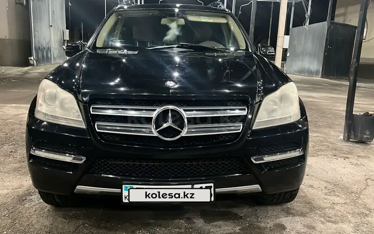 Mercedes-Benz GL 450 2010 годаfor10 000 000 тг. в Шымкент