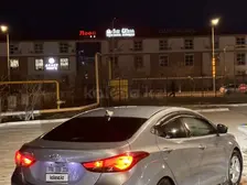 Hyundai Elantra, 2015