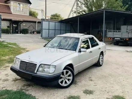 Mercedes-Benz E 320 1993 года за 2 300 000 тг. в Кызылорда