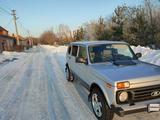 ВАЗ (Lada) Lada 2131 (5-ти дверный) 2015 года за 3 850 000 тг. в Уральск – фото 3