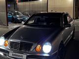 Mercedes-Benz E 320 2001 годаүшін4 500 000 тг. в Атырау – фото 2
