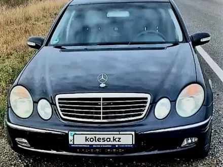 Mercedes-Benz E 320 2003 года за 7 400 000 тг. в Караганда – фото 3