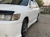 Nissan R'nessa 1998 годаүшін2 100 000 тг. в Усть-Каменогорск – фото 4