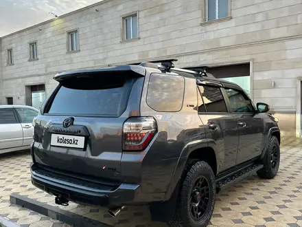 Toyota 4Runner 2017 года за 24 000 000 тг. в Актау – фото 5