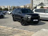 Toyota 4Runner 2017 года за 24 000 000 тг. в Актау