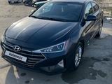 Hyundai Elantra 2019 года за 6 800 000 тг. в Актау