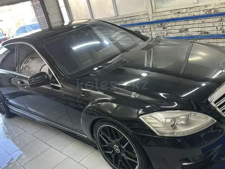 Mercedes-Benz S 550 2007 года за 9 000 000 тг. в Алматы – фото 9