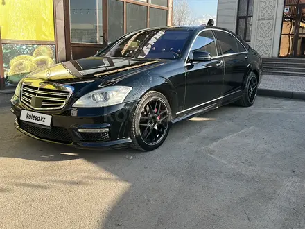 Mercedes-Benz S 550 2007 года за 9 000 000 тг. в Алматы