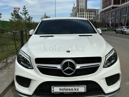 Mercedes-Benz GLE Coupe 400 2018 года за 23 000 000 тг. в Караганда