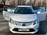 Toyota Avensis 2012 года за 8 900 000 тг. в Алматы – фото 3