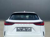 Lexus NX 350h Premium 2025 годаүшін38 090 000 тг. в Актобе – фото 2
