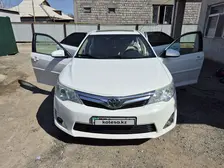 Toyota Camry, 2012