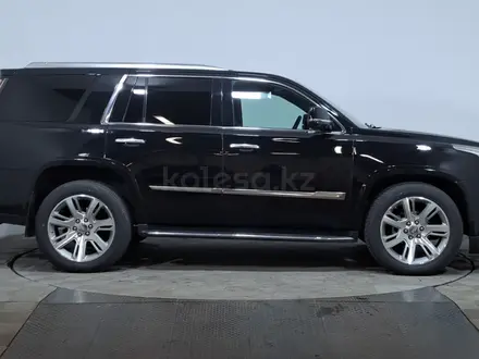 Cadillac Escalade 2017 года за 18 400 000 тг. в Астана – фото 4