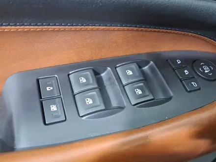 Cadillac Escalade 2017 года за 18 400 000 тг. в Астана – фото 27