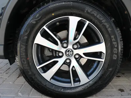 Toyota RAV4 2016 года за 11 000 000 тг. в Астана – фото 16