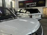 Land Rover Range Rover (Лэнд Ровер) в Алматы