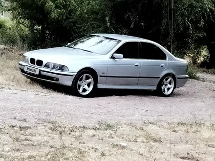 BMW 528 1997 года за 2 600 000 тг. в Алматы – фото 9