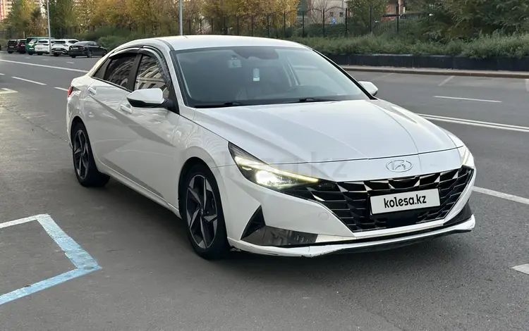 Hyundai Elantra 2021 года за 8 900 000 тг. в Алматы