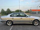 BMW 520 1993 года за 2 750 000 тг. в Шымкент – фото 3