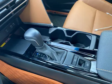 Toyota Camry 2025 года за 22 500 000 тг. в Атырау – фото 17