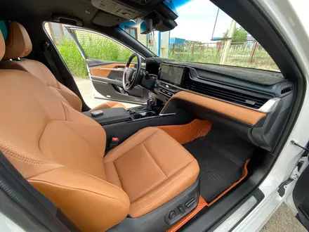 Toyota Camry 2025 года за 22 500 000 тг. в Атырау – фото 30