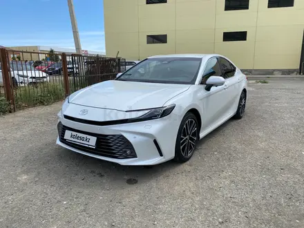 Toyota Camry 2025 года за 22 500 000 тг. в Атырау – фото 3