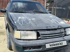 Volkswagen Passat, 1992