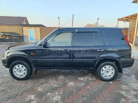 Honda CR-V 1998 года за 3 900 000 тг. в Алматы – фото 16