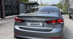 Hyundai Elantra 2018 года за 8 100 000 тг. в Алматы – фото 2