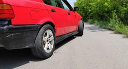 BMW 318 1991 года за 750 000 тг. в Караганда – фото 3