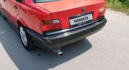 BMW 318 1991 года за 750 000 тг. в Караганда – фото 4