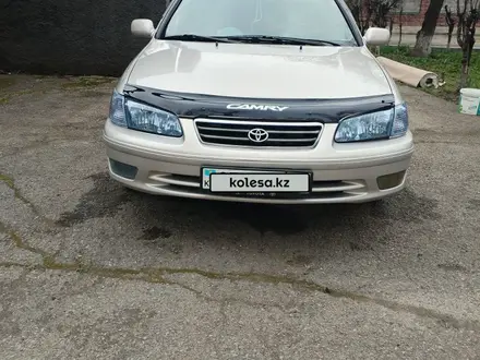 Toyota Camry 2001 года за 3 500 000 тг. в Алматы – фото 6