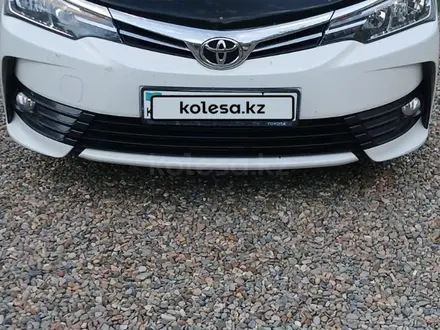 Toyota Corolla 2016 года за 8 200 000 тг. в Семей