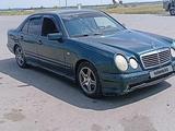 Mercedes-Benz E 200 1998 года за 1 700 000 тг. в Костанай