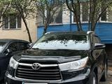 Toyota Highlander 2014 года за 16 500 000 тг. в Алматы