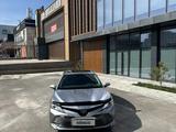 Toyota Camry 2019 года за 10 200 000 тг. в Шымкент