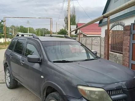 Mitsubishi Outlander 2005 года за 2 500 000 тг. в Алматы