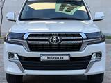 Toyota Land Cruiser 2021 года за 40 500 000 тг. в Актау