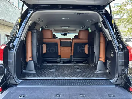 Lexus LX 570 2012 года за 23 000 000 тг. в Астана – фото 16
