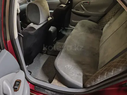 Toyota Camry 1998 года за 4 150 000 тг. в Актау – фото 2