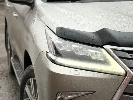 Lexus LX 570 2016 года за 38 000 000 тг. в Астана – фото 2