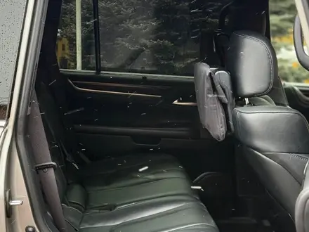 Lexus LX 570 2016 года за 38 000 000 тг. в Астана – фото 5