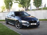 BMW 330 2014 года за 13 900 000 тг. в Алматы – фото 2