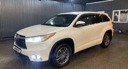 Toyota Highlander 2014 года за 14 500 000 тг. в Алматы – фото 2