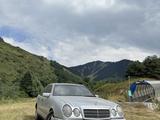 Mercedes-Benz E 230 1996 года за 2 300 000 тг. в Алматы – фото 2