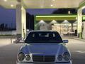 Mercedes-Benz E 230 1996 года за 2 300 000 тг. в Алматы – фото 4