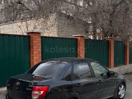 ВАЗ (Lada) Granta 2190 2014 года за 3 000 000 тг. в Семей