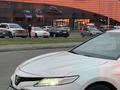 Toyota Camry 2019 годаүшін13 500 000 тг. в Семей – фото 12