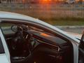 Toyota Camry 2019 годаүшін13 500 000 тг. в Семей – фото 9
